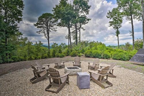 Pisgah Forest House | Grand Pisgah Forest Home on Secluded 5 Acres!