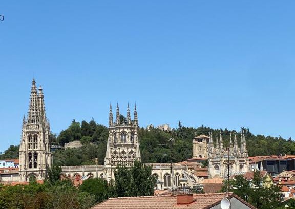 Burgos Apartment | Grand Plaza Vega