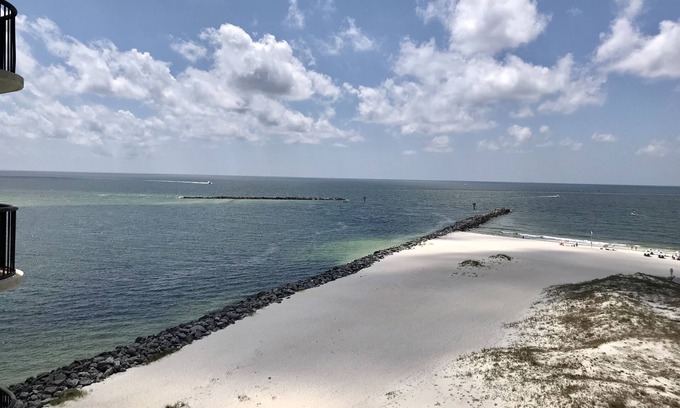 Orange Beach Condo | Grand Pointe 710 2 bedroom 2.5 bath gulf-front condominium Orange Beach