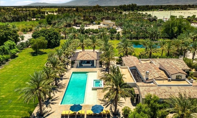 Coachella House | Grand Polo Estate-Golf-Beach Volleyball-PickleBall-Lake