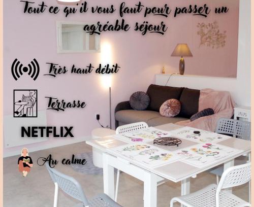 Hem-Lenglet Apartment | Grand studio La Sensée - Wifi, Calme, Parking privé