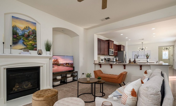 Northwest Reno House | Grand Summit Reno Sparks -Tahoe Vacation Home