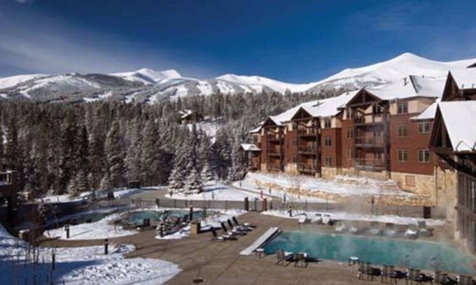 Four O'Clock Resort | Grand Timber Lodge 1BD Master