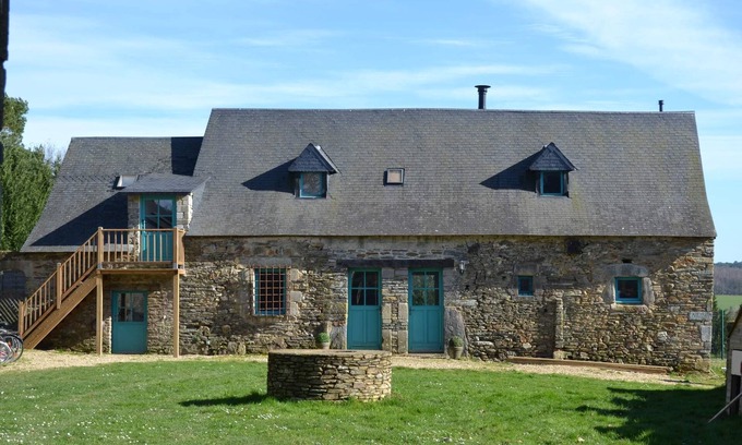 La Chapelle-Caro House | Grande Grange Bretonne, Piscine Chauffée et Tennis