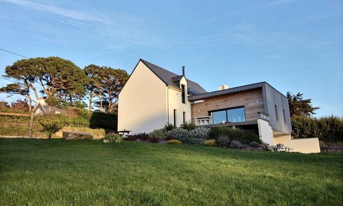 Plougrescant House | Grande Maison D'architecte à 400 m de la mer