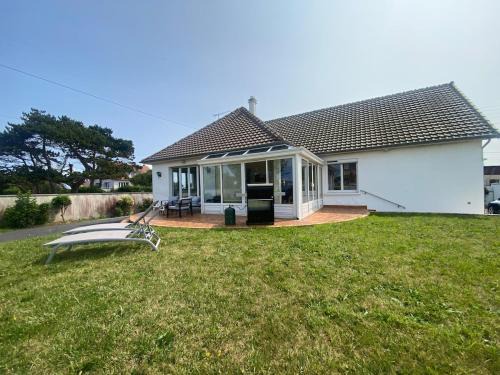 Asnelles House | Grande Maison familiale 50m de la plage - Le nid d'Asnelles