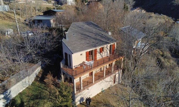Estavar House | Grande Maison Familiale au Centre de la Cerdagne