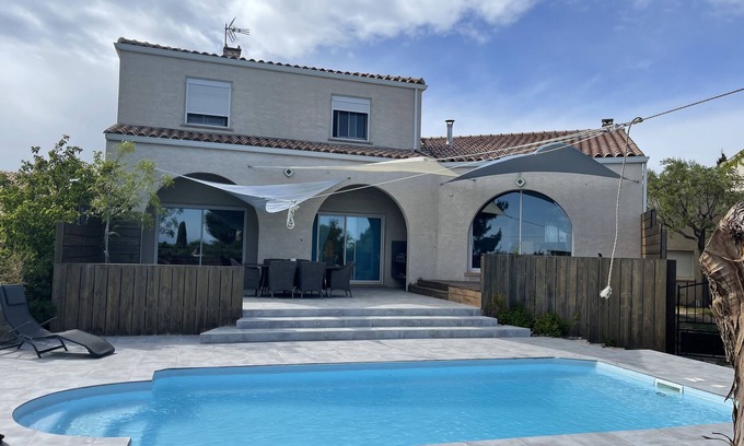 Leucate Villa | Grande Villa vue sur Mer, Terrasse, Piscine, Plages à 2km