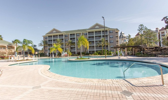 St. Augustine Condo | Grande Villas at World Golf Village® - Augustine - 2 Bedroom Suite Sleeps 8