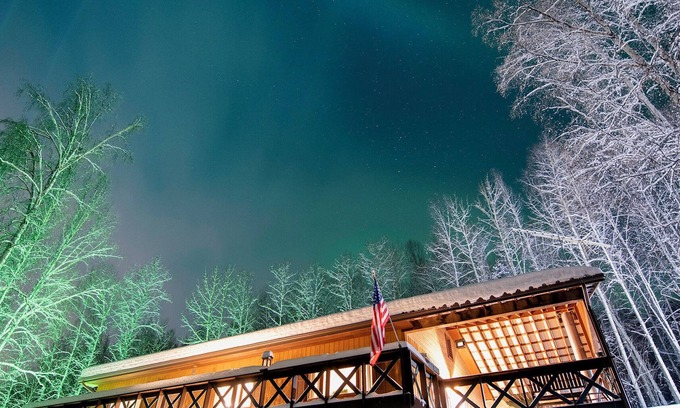 Fairbanks House | Grandma Julie's Getaway
