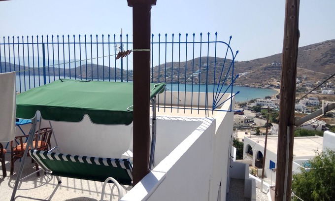 Ios House | Grandma Vasiliki Rooms To Let