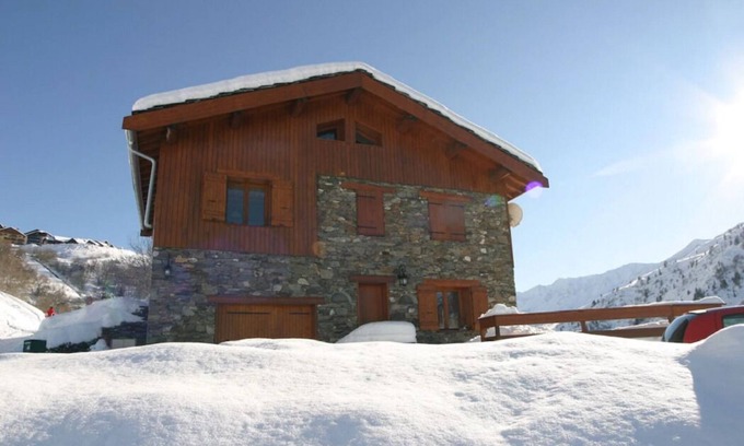 Valmeinier Apartment | Grange Bernard 1 - Large apartment in chalet with spectacular mountain views.