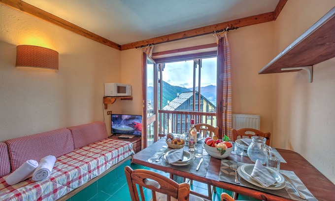 Grangesises Apartment | Grange Hike & Ski - 38D Sestriere, Sestriere (Grange Sises), Italy