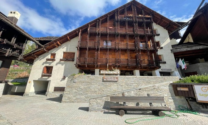 Grangesises Apartment | Grange Hike & Ski - 17C Sestriere, Sestriere (Grange Sises), Italy