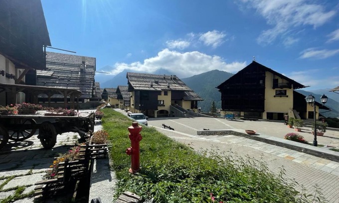 Grangesises Apartment | Grange Hike & Ski - 24C Sestriere, Sestriere (Grange Sises), Italy