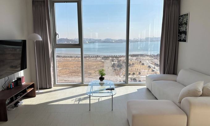 Yeongjong-dong Hotel | Grape Residence Hotel
