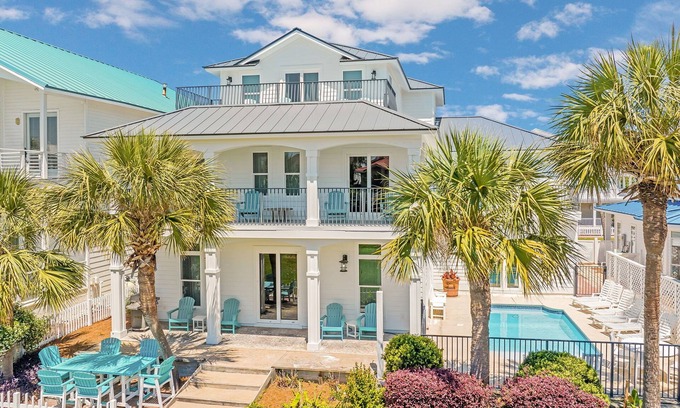Crystal Shores House | Grateful by The Sea | Crystal Shores - Destin | Pool! | Near The Beach!