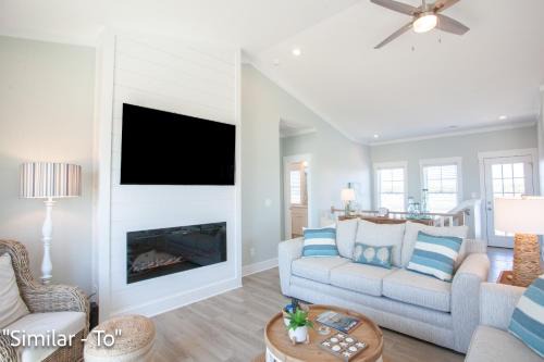 North Topsail Beach House | Gray Dolphin IV