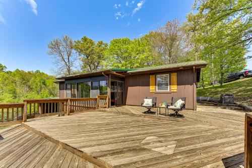 Gray House | Gray Vacation Rental with Deck and Pond Access!