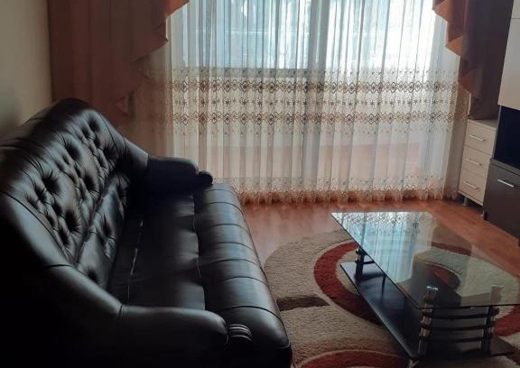 Tirgu Neamt Apartment | Grc House