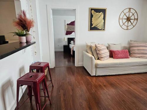 South Beach Apartment | Great 1BedRoom RENOVATED 1 minute from the BEACH