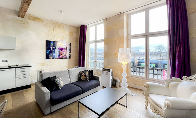 Grand Parc-Paul Doumer Apartment | Great 2 bedrooms flat with river view