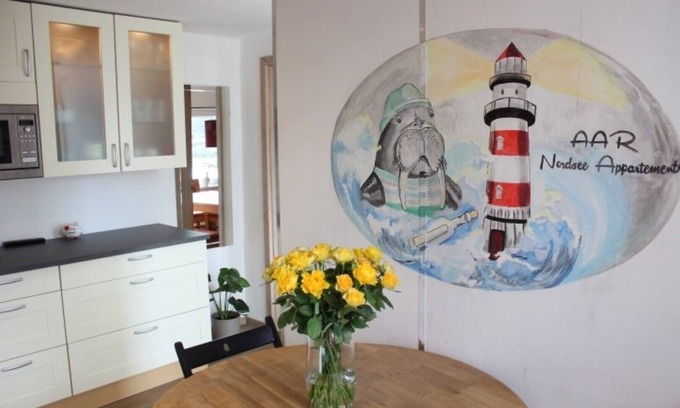 Varel Apartment | Great 3 room apartment directly between the city center and Varel harbor