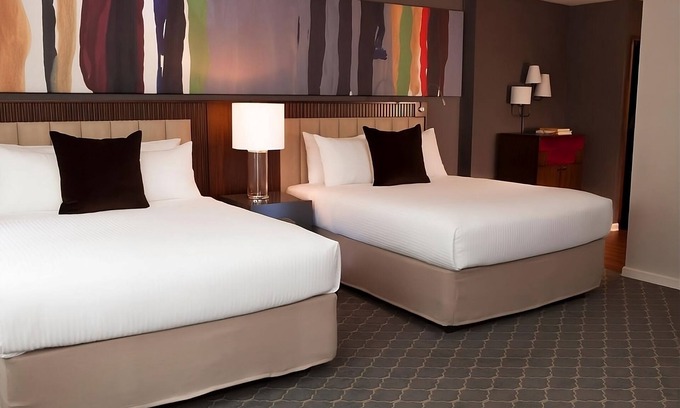 Turtle Bay Hotel | Great Amenities! 3 Spacious Units w/Kitchen! Onsite Parking, Pets are Allowed!