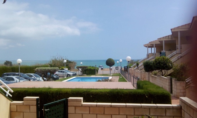 Alcanar Apartment | Great apartment in front of the sea