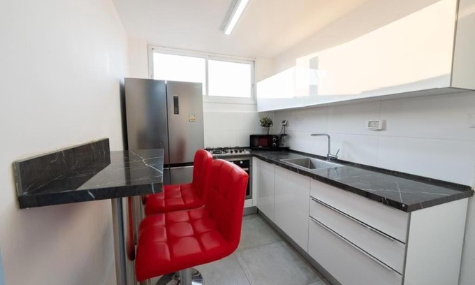 Bat Yam Apartment | Great apartment in good place