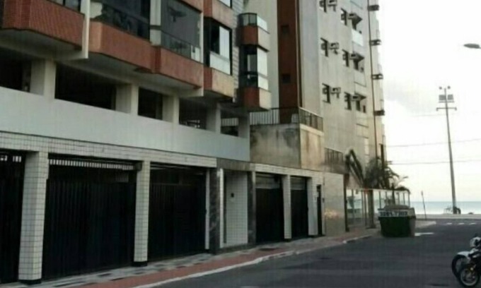 Praia do Morro Apartment | Great apartment in Morro Beach just a few steps from the sea sand.