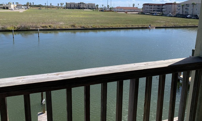 Corpus Christi Condo | Great Condo on a Canal with a Boat slip! Come Enjoy the Great Fall Weather!