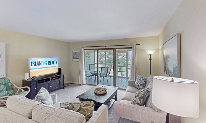 Isle of Palms Condo | Great condo with beautiful ocean views in Wild Dunes