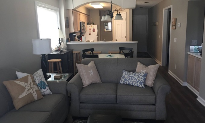 Cherry Grove Beach Condo | Great Discounts - Comfortable Cherry Grove 2BR - 2BA Condo at Tilghman Shores