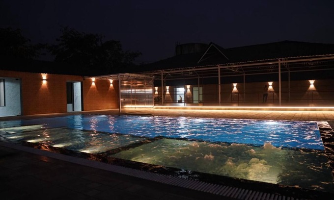 Sanwer Resort | Great Escape Club