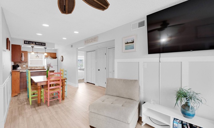 Pensacola Beach Condo | 🌊Great Family Condo-Pool-Steps2Beach-2BR Villas On The Gulf C5🌊