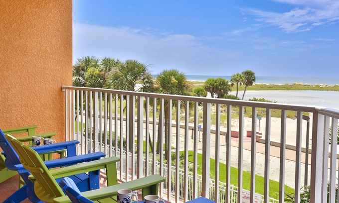 Treasure Island Condo | Great Family Destination on Beautiful Treasure Island. Heated Pool. Activities Nearby.
