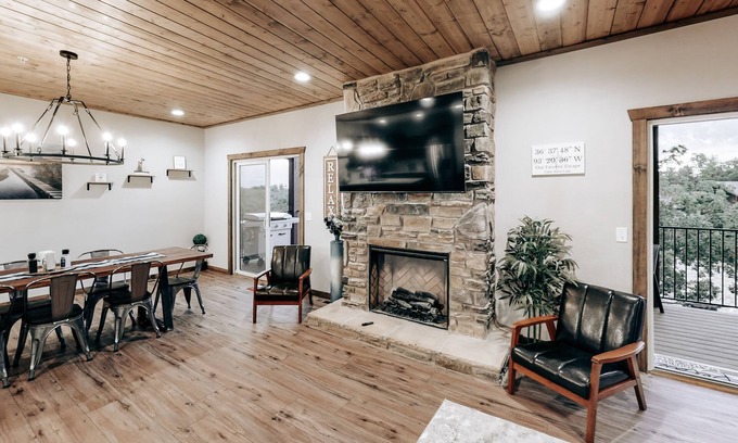 Indian Point House | Great family friendly home in a lakefront resort community