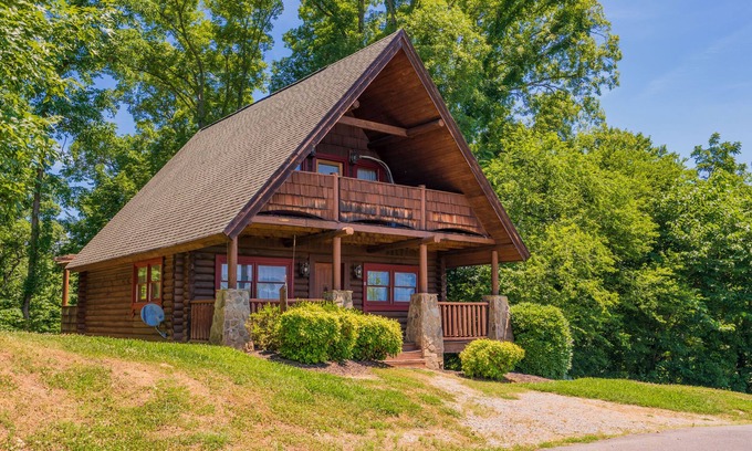 Sevierville Cabin | Great for Couples! Convenient Location! Pets Welcome!