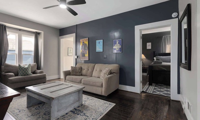 Lee's Summit House | Great for Families|King Beds+Walkable to DT LS