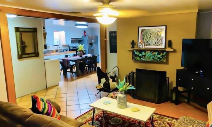 Alpine House | Great house for making memories! Two living areas, bar, and pool table
