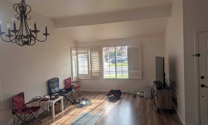 Roseville House | Great house with new fridge washer and dyer big outside yard for dogs and a bbq