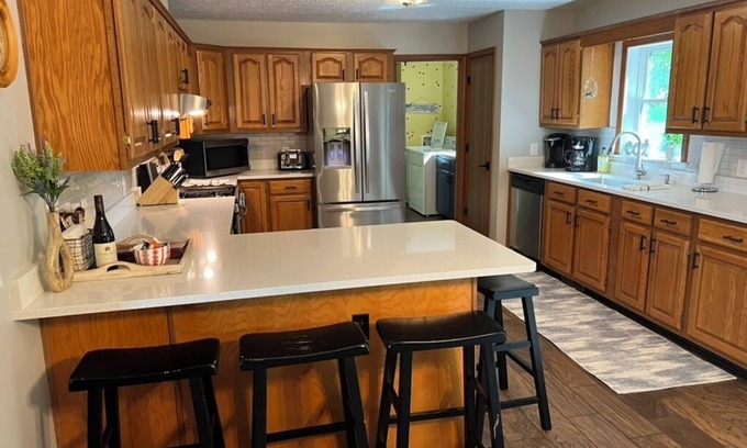 Boyne City House | Great Lake Charlevoix Views, across from Sommerset Marina, close to Boyne Mtn