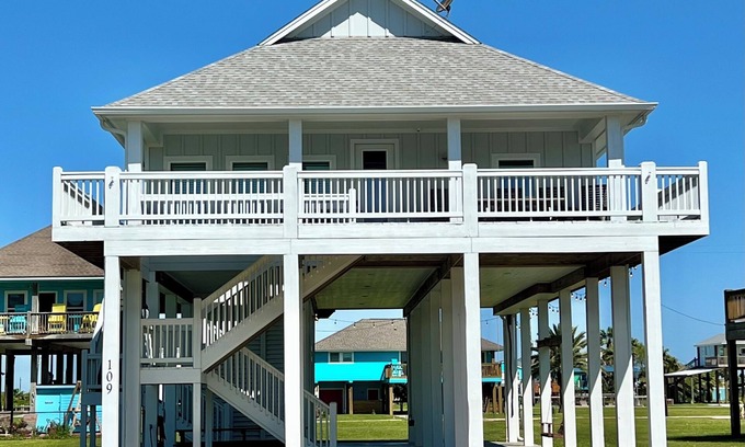 Crystal Beach House | Great location! Steps from the beach. 3BR, 2BA with family-friendly layout!