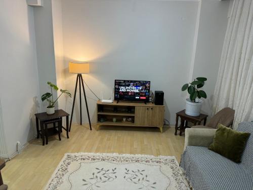 Fatih Apartment | Great location and Cozy House!
