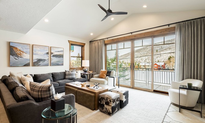 North Park City House | Great Location Near Resorts, Shops, Restaurants, Golf & More! Park City Old Town 1261