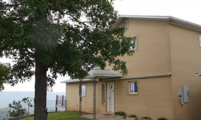 Harrison House | Great Location! Seclusion! Breathtaking Views! - Kids Under 6 Free Stay Free!