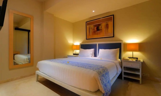 Mumbul Villa | Great Location with Romantic view - Sleeps 2 - Nusa Dua