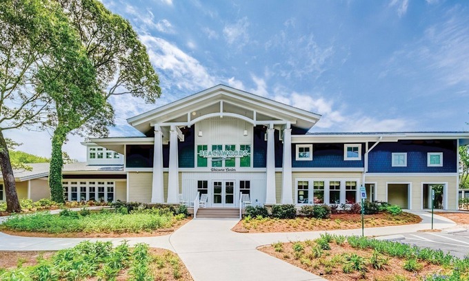 Sea Scape Villa | Great Outer Banks Location, Spacious, Lots Of Activities-Perfect Family Getaway