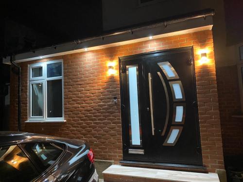 Hillingdon Apartment | Great Place in Northwood